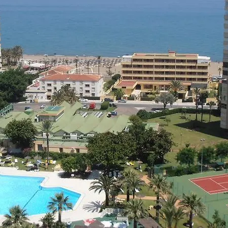 Wonderful Penthouse With In Terrace Tennis And Swimming Pools 公寓 *